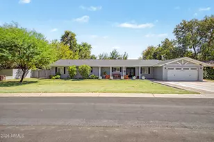 1011 W Palo Verde Dr, Phoenix, AZ 85013 - Photo 1