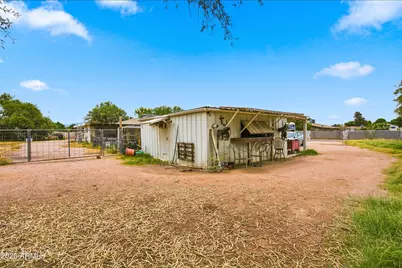 6306 W Vineyard Road, Laveen, AZ 85339 - Photo 19