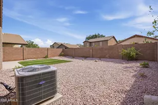 29629 N Blackfoot Daisy Dr, San Tan Valley, AZ 85143 - Photo 33