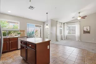 29629 N Blackfoot Daisy Dr, San Tan Valley, AZ 85143 - Photo 11