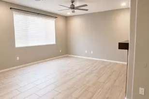 12195 N Caravelle Pl, Marana, AZ 85653 - Photo 9