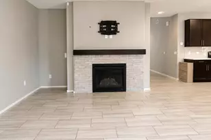 12195 N Caravelle Pl, Marana, AZ 85653 - Photo 11