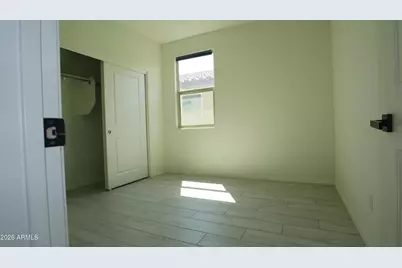 2413 W Sunland Avenue, Phoenix, AZ 85041 - Photo 45