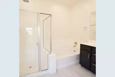 2413 W Sunland Avenue, Phoenix, AZ 85041 - Photo 33