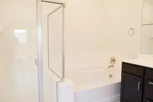 2413 W Sunland Ave, Phoenix, AZ 85041 - Photo 33