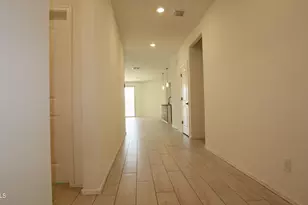 2413 W Sunland Ave, Phoenix, AZ 85041 - Photo 39