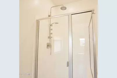 2413 W Sunland Avenue, Phoenix, AZ 85041 - Photo 31