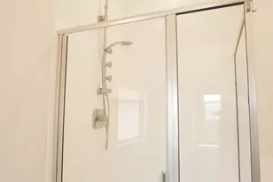 2413 W Sunland Ave, Phoenix, AZ 85041 - Photo 31