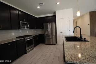 2413 W Sunland Ave, Phoenix, AZ 85041 - Photo 9