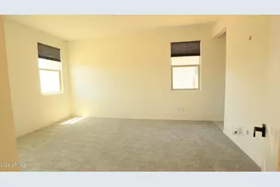2413 W Sunland Avenue, Phoenix, AZ 85041 - Photo 29