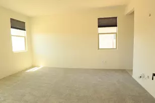 2413 W Sunland Ave, Phoenix, AZ 85041 - Photo 29