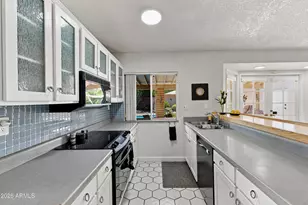 3024 W Desert Cove Ave, Phoenix, AZ 85029 - Photo 33