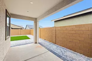 32518 N 20th Gln, Phoenix, AZ 85085 - Photo 21