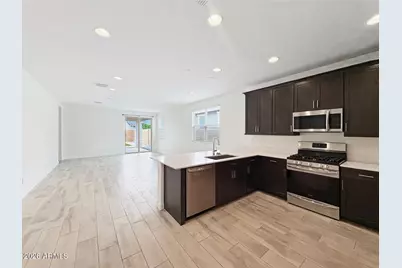 32518 N 20th Glen, Phoenix, AZ 85085 - Photo 5