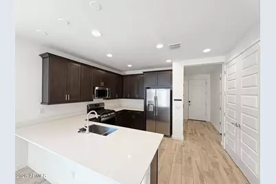 32518 N 20th Glen, Phoenix, AZ 85085 - Photo 3