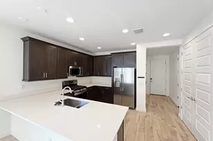 32518 N 20th Gln, Phoenix, AZ 85085 - Photo 3