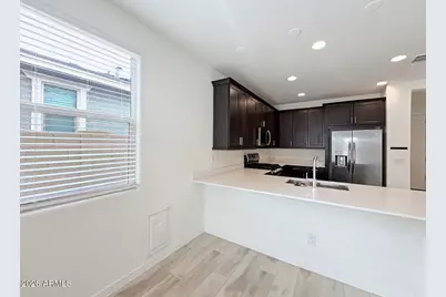 32518 N 20th Glen, Phoenix, AZ 85085 - Photo 7