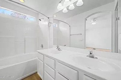 3290 E Juanita Avenue, Gilbert, AZ 85234 - Photo 17
