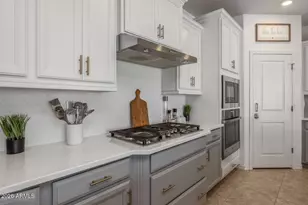 10218 E Wavelength Ave, Mesa, AZ 85212 - Photo 5