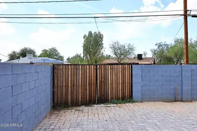 8806 N 30th Avenue, Phoenix, AZ 85051 - Photo 35