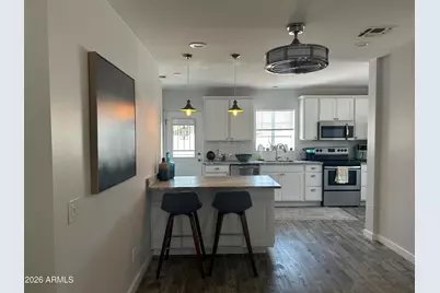 326 W Highland Avenue Avenue, Phoenix, AZ 85013 - Photo 7