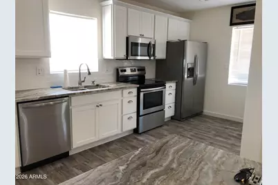 326 W Highland Avenue Avenue, Phoenix, AZ 85013 - Photo 9