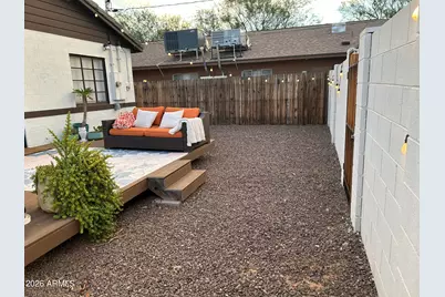 326 W Highland Avenue Avenue, Phoenix, AZ 85013 - Photo 17