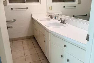 1441 E Maryland Ave, Phoenix, AZ 85014 - Photo 11