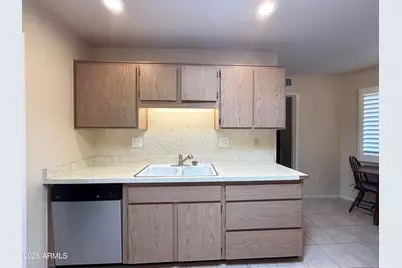 10206 W Campana Drive, Sun City, AZ 85351 - Photo 7