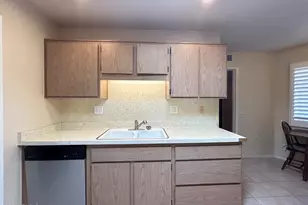10206 W Campana Dr, Sun City, AZ 85351 - Photo 7