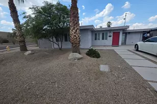 1812 E Whitton Ave, Phoenix, AZ 85016 - Photo 1
