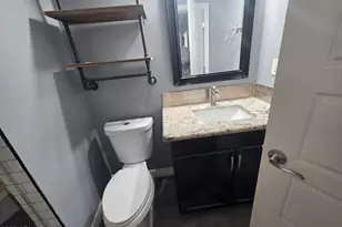 1812 E Whitton Ave, Phoenix, AZ 85016 - Photo 9