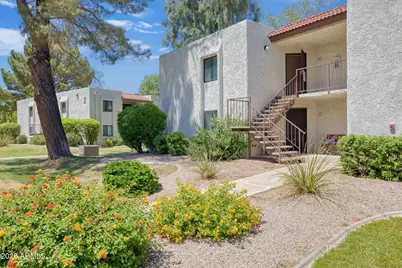 10444 N 69th Street #201, Paradise Valley, AZ 85253 - Photo 9