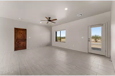 48800 W Long Rifle Road, Aguila, AZ 85320 - Photo 37