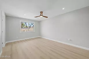 2136 E Colgate Dr, Tempe, AZ 85283 - Photo 17