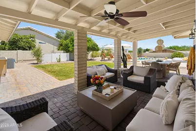 2810 E Joan D'Arc Avenue, Phoenix, AZ 85032 - Photo 13