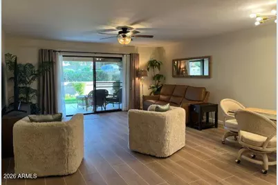 9424 W McRae Way, Peoria, AZ 85382 - Photo 3