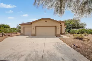 10097 E Golden Rim Cir, Gold Canyon, AZ 85118 - Photo 1