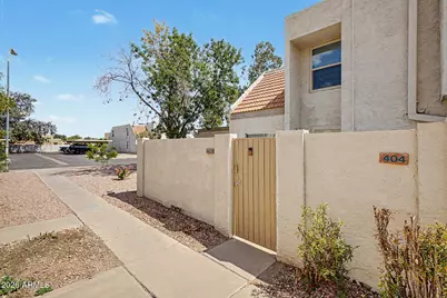 1342 W Emerald Avenue #403, Mesa, AZ 85202 - Photo 3