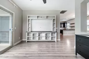 7755 W Palm Ln, Phoenix, AZ 85035 - Photo 15