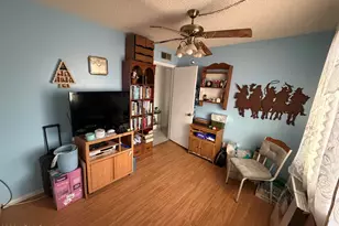 720 W Wagoner Rd, Phoenix, AZ 85023 - Photo 9
