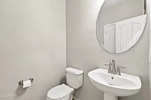 18234 N Alicia Ct, Maricopa, AZ 85138 - Photo 11