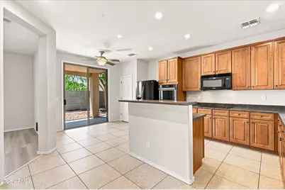 18234 N Alicia Court, Maricopa, AZ 85138 - Photo 9