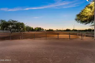 2601 E Mesquite St, Gilbert, AZ 85296 - Photo 53