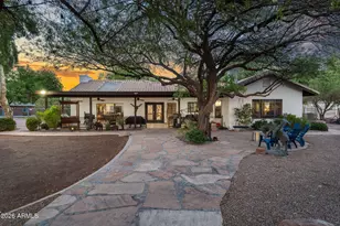 2601 E Mesquite St, Gilbert, AZ 85296 - Photo 5