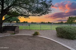 2601 E Mesquite St, Gilbert, AZ 85296 - Photo 11
