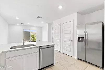 17601 N Del Mar Avenue, Maricopa, AZ 85138 - Photo 7
