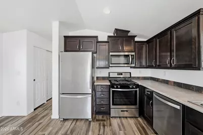 1452 W 4th Avenue, Apache Junction, AZ 85120 - Photo 9