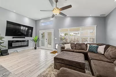 4730 E Thunderhill Place, Phoenix, AZ 85044 - Photo 17