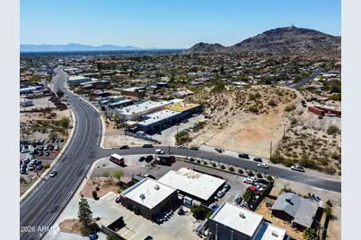 1542 E Cholla Street #25 17, Phoenix, AZ 85020 - Photo 5